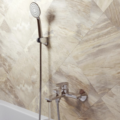 Смеситель для ванны 35k MIXLINE ML26-01 "Life"